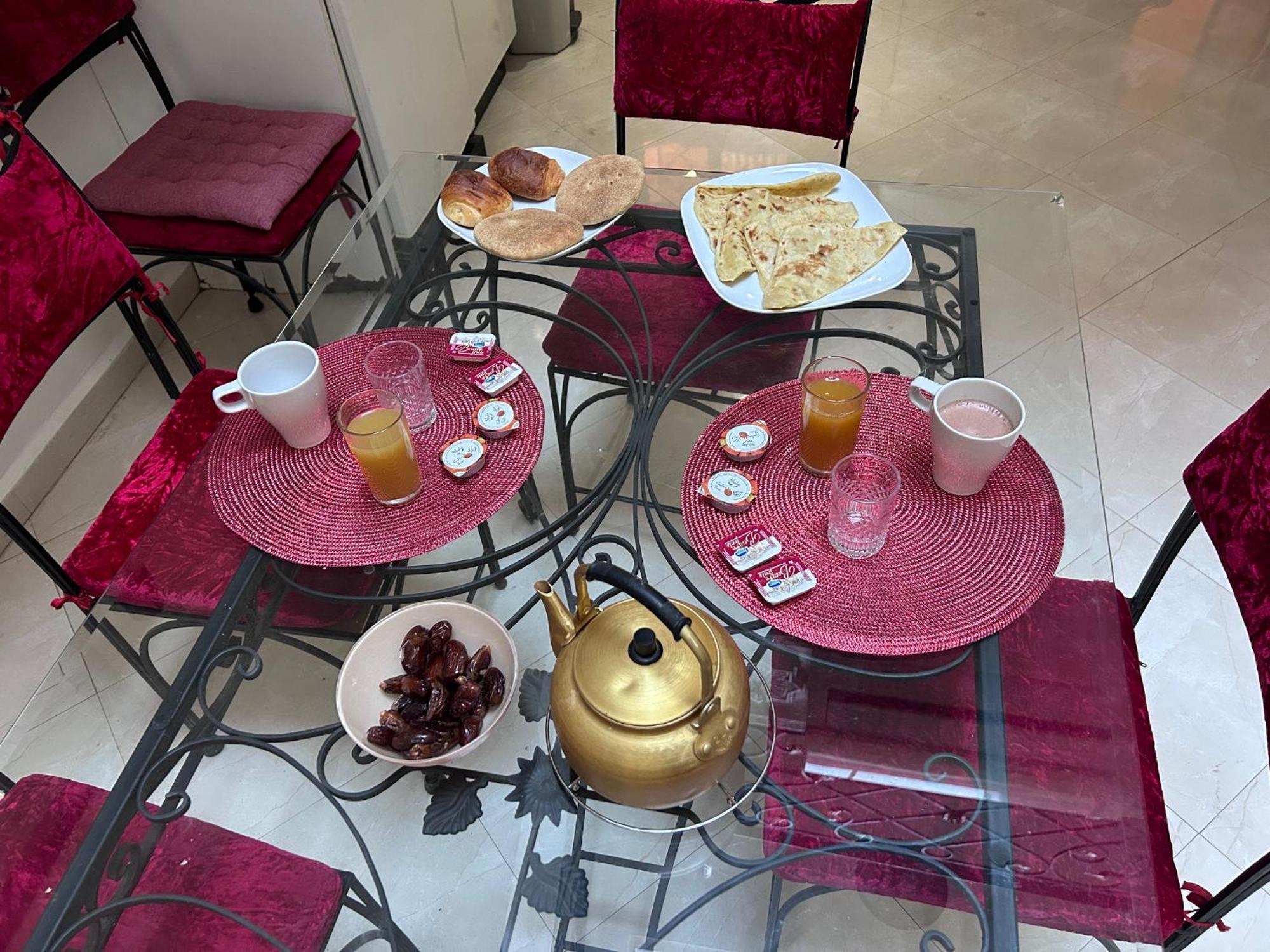 Riad Le Pelican มาร์ราเกช ภายนอก รูปภาพ